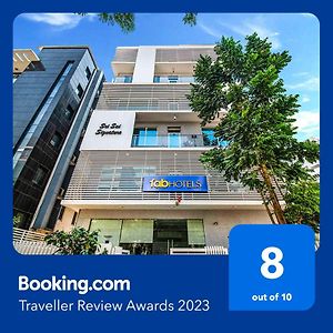 Fabhotel Pearl City - Nr Cyber Towers, Hitech City